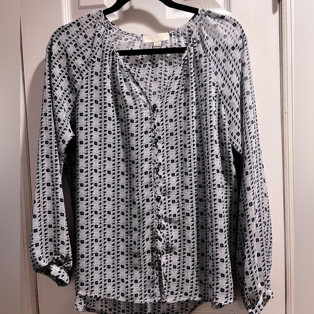 Olive & Oak top